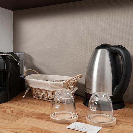 Suite 18 Luxury Apartments Bari Kültér fotó