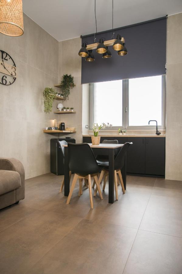Suite 18 Luxury Apartments Bari Kültér fotó