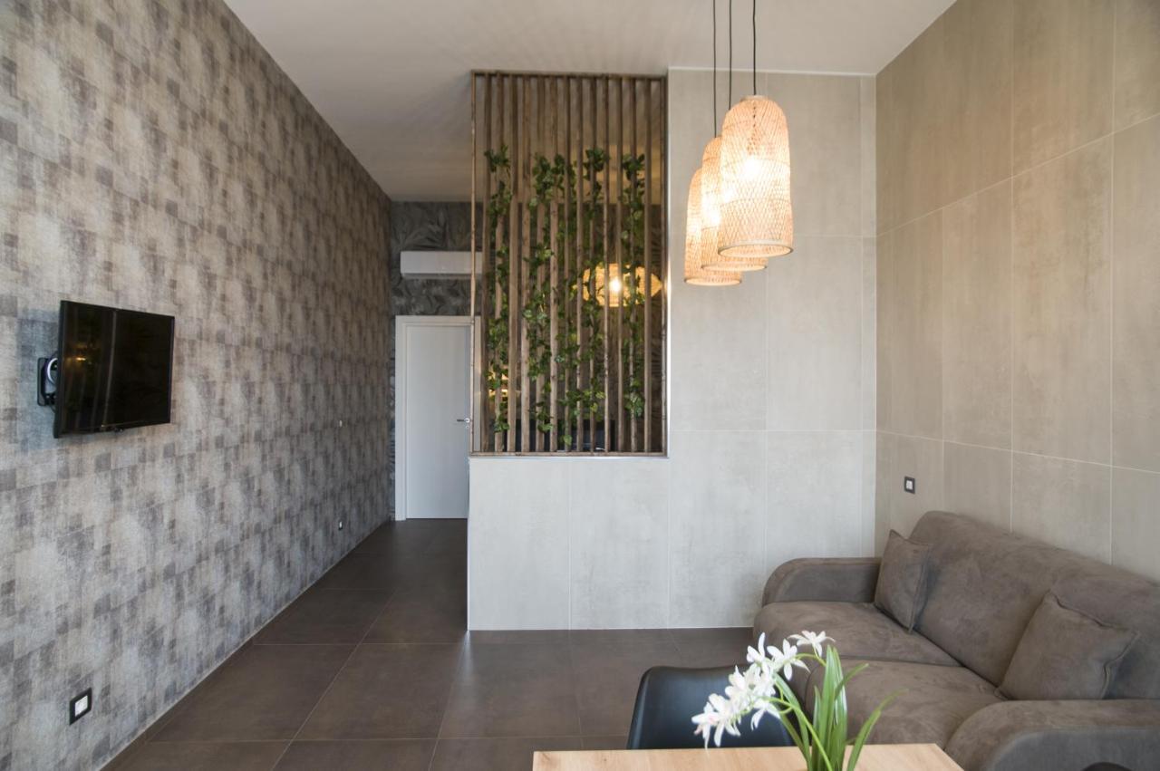 Suite 18 Luxury Apartments Bari Kültér fotó