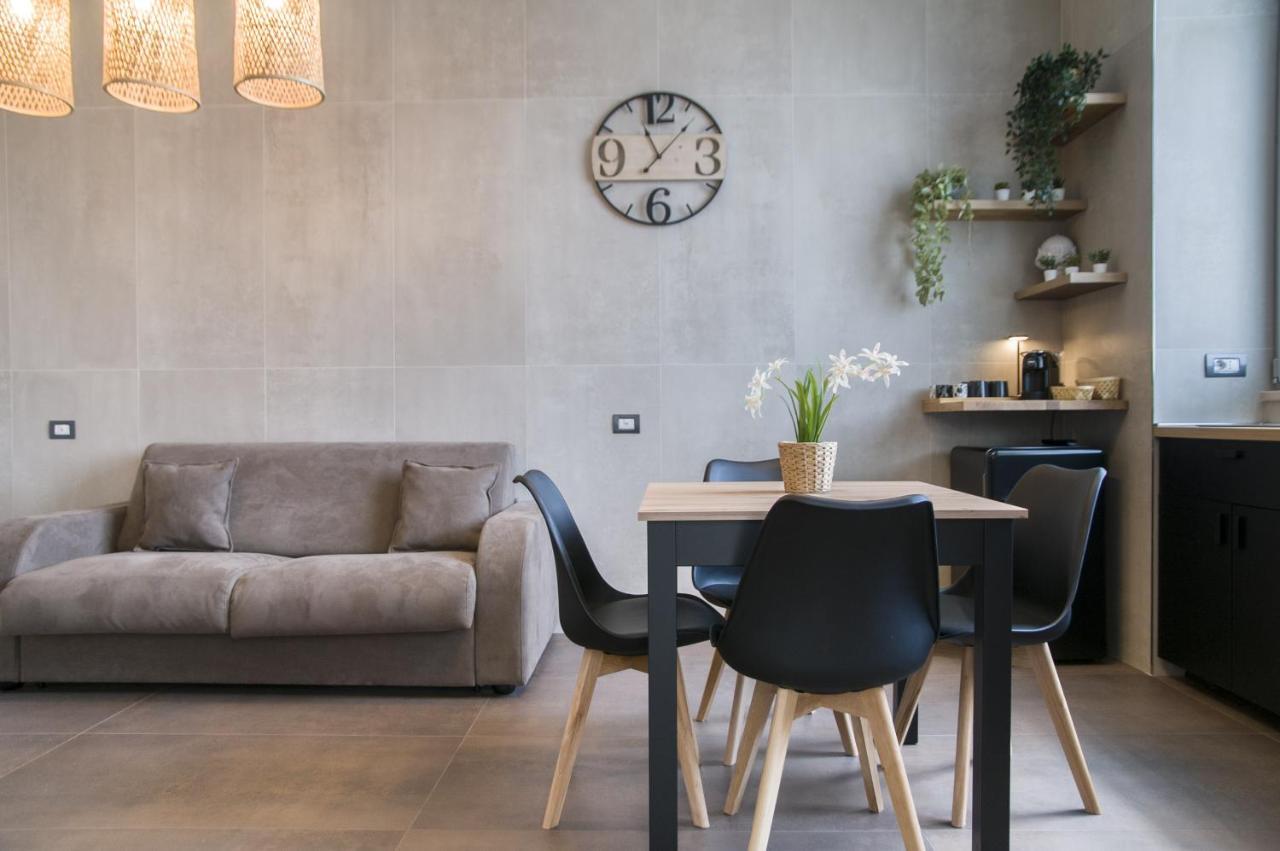 Suite 18 Luxury Apartments Bari Kültér fotó