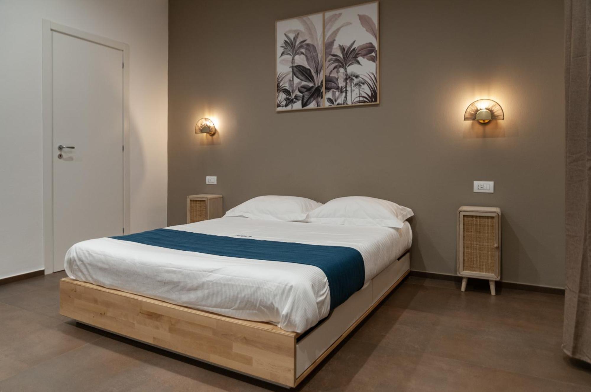 Suite 18 Luxury Apartments Bari Kültér fotó