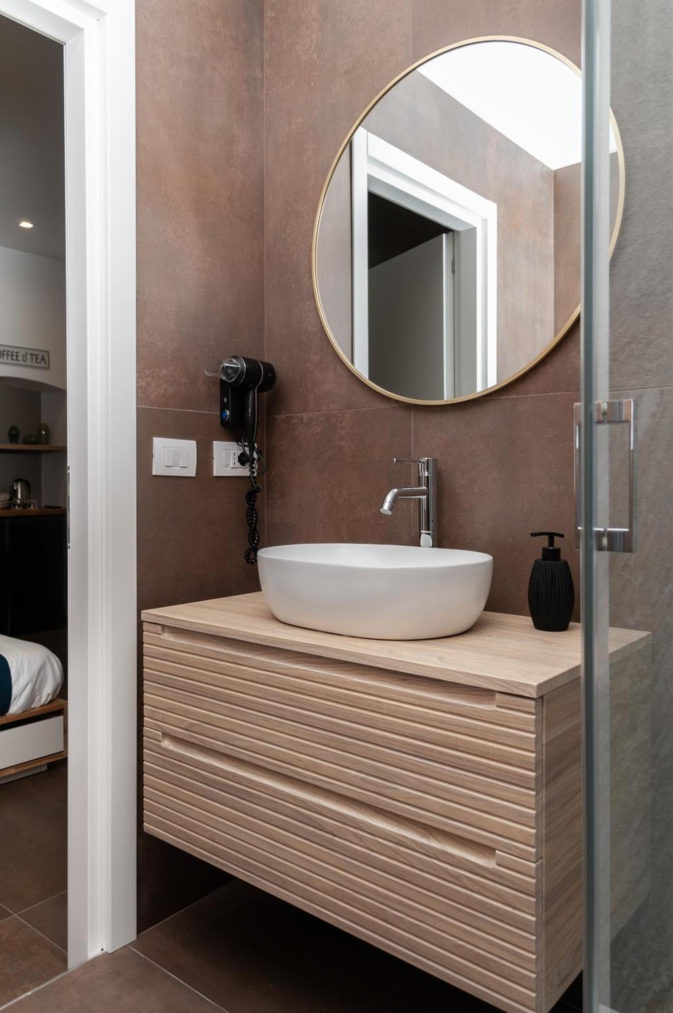 Suite 18 Luxury Apartments Bari Kültér fotó