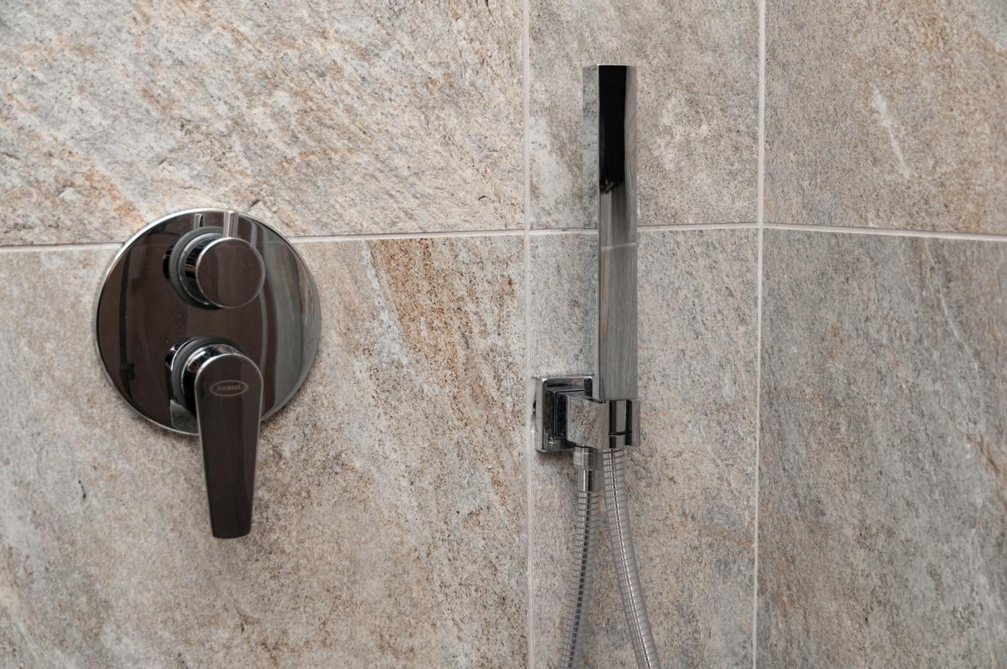 Suite 18 Luxury Apartments Bari Kültér fotó